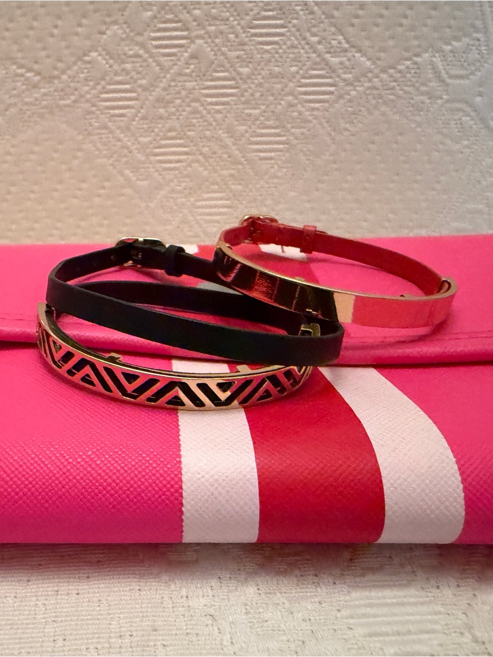 Stella and Dot wrap Bracelets with Jewelry Clutch - Picture 13 of 14